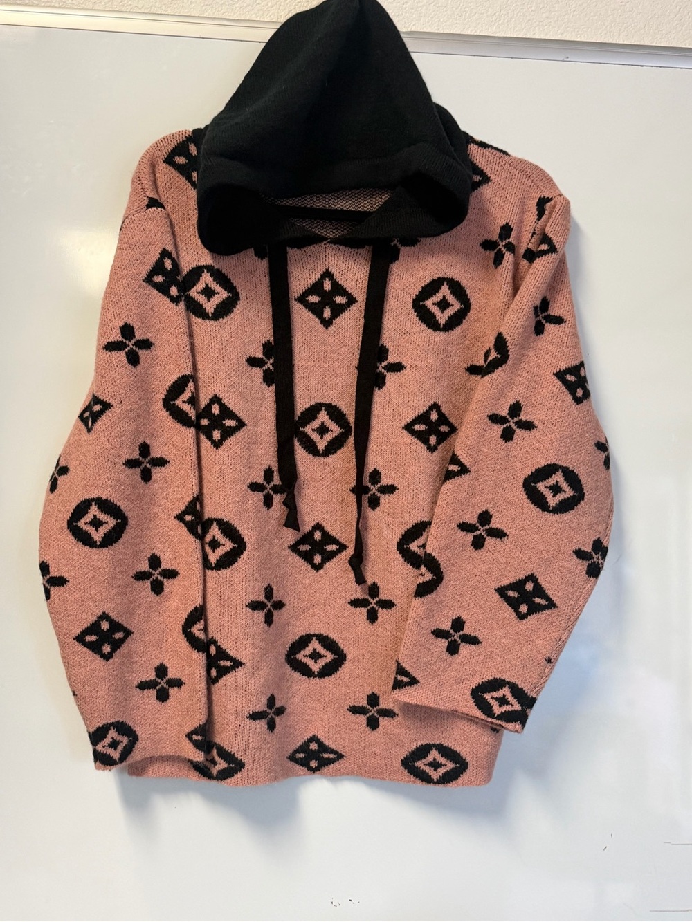 Christina Black and Dusty Pink Cashmere‎ Knit Top